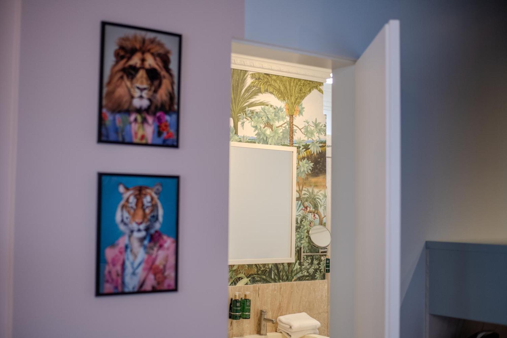 Leda Residence Oradea Extérieur photo