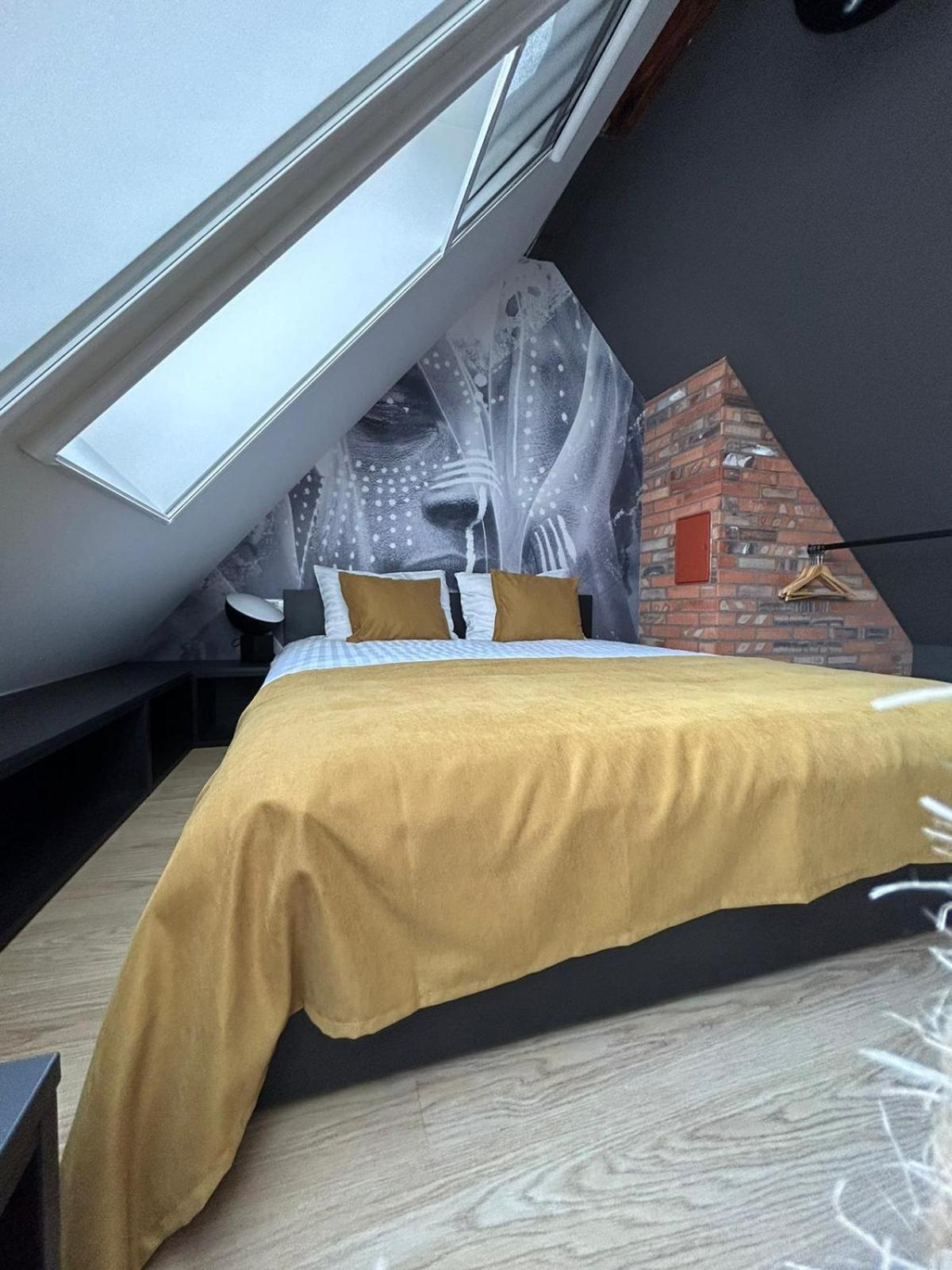 Leda Residence Oradea Extérieur photo