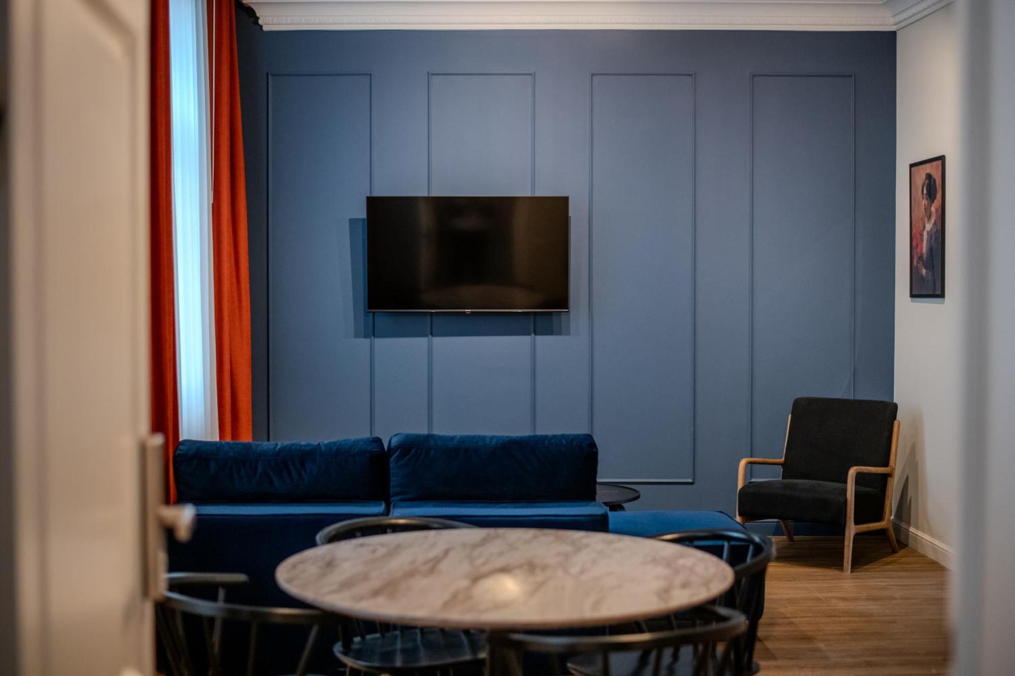 Leda Residence Oradea Extérieur photo