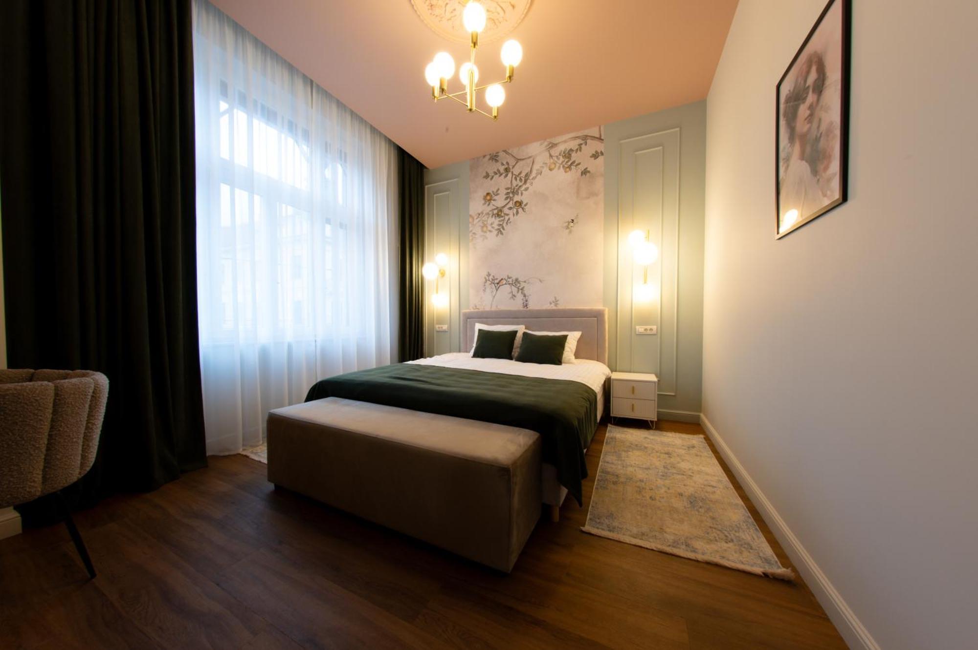 Leda Residence Oradea Extérieur photo
